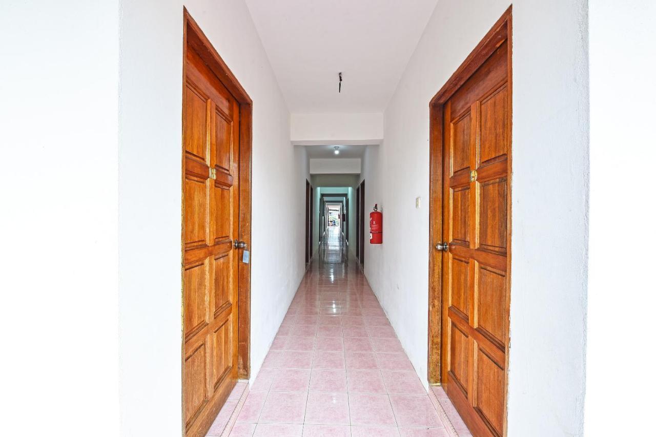 Oyo 90565 Teresek View Motel Куала Тахан Екстериор снимка