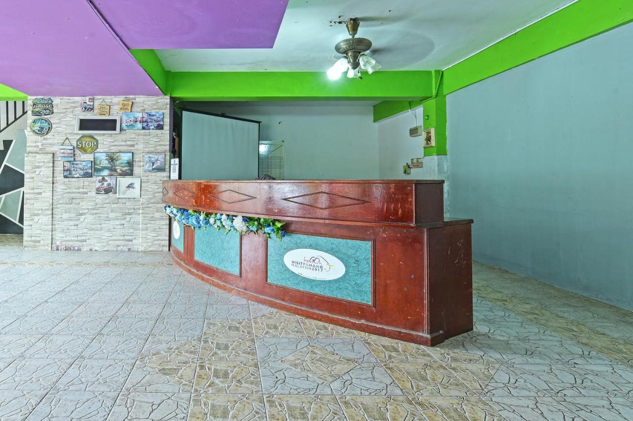 Oyo 90565 Teresek View Motel Куала Тахан Екстериор снимка